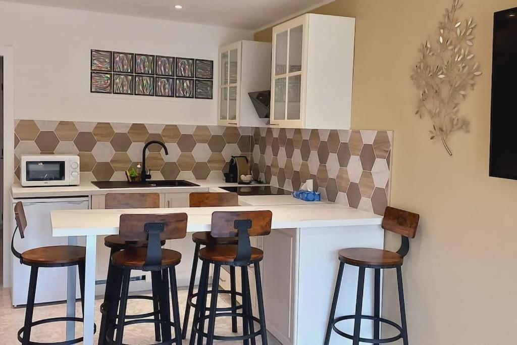 מנטון Immeuble Le Regency, Appartement 4 Pieces, 80 Metres De La Plage מראה חיצוני תמונה
