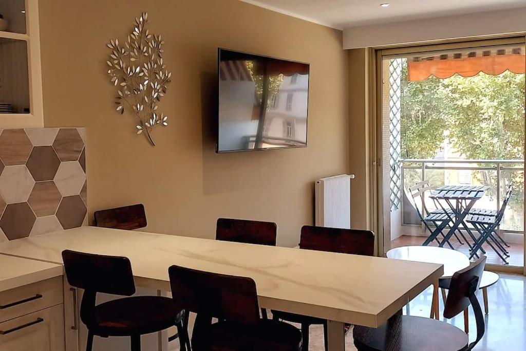 מנטון Immeuble Le Regency, Appartement 4 Pieces, 80 Metres De La Plage מראה חיצוני תמונה