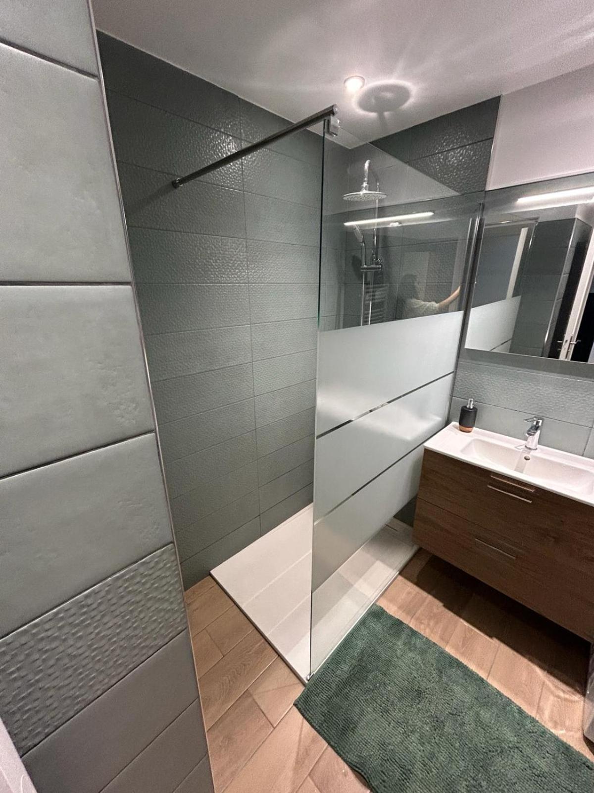 מנטון Immeuble Le Regency, Appartement 4 Pieces, 80 Metres De La Plage מראה חיצוני תמונה
