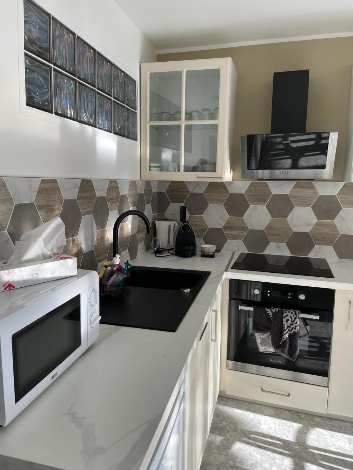 מנטון Immeuble Le Regency, Appartement 4 Pieces, 80 Metres De La Plage מראה חיצוני תמונה