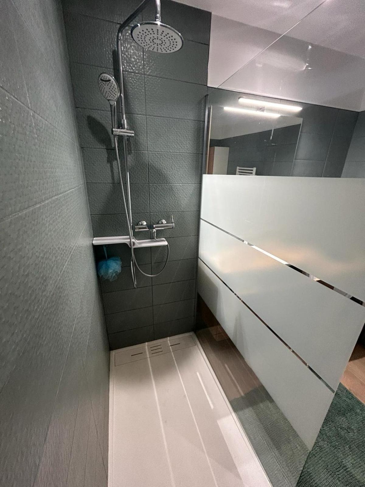 מנטון Immeuble Le Regency, Appartement 4 Pieces, 80 Metres De La Plage מראה חיצוני תמונה
