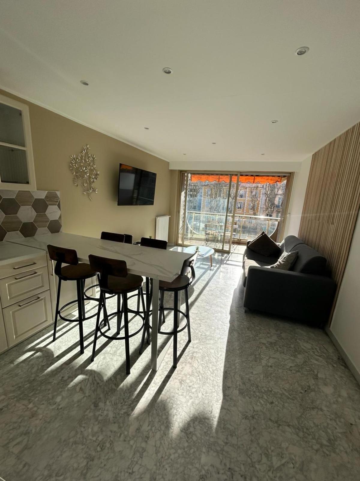 מנטון Immeuble Le Regency, Appartement 4 Pieces, 80 Metres De La Plage מראה חיצוני תמונה